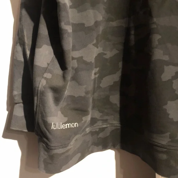 NWOT Lululemon Perfectly Oversized Crew - Picture 6 of 7